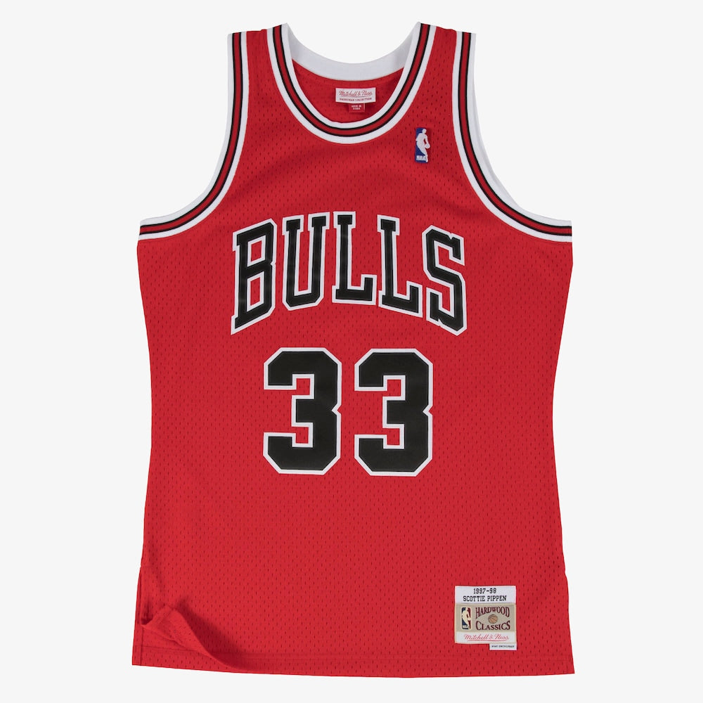 Chicago Bulls Scottie Pippen NBA jersey front view