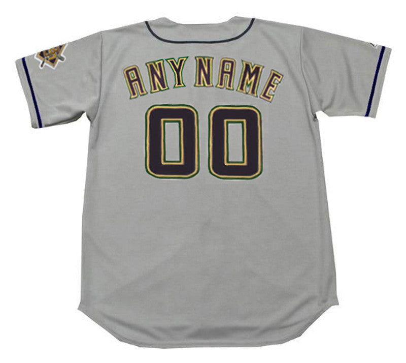 Milwaukee Brewers 1990s Name Number MLB jersey front view