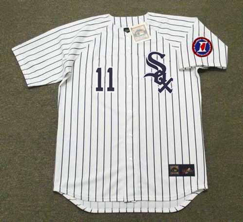 Chicago White Sox Luis Aparicio MLB jersey front view