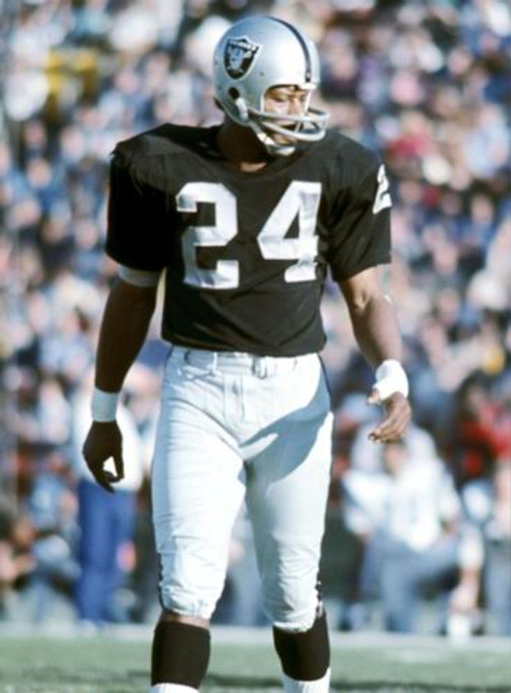 Oakland Raiders Willie NFL jersey front view