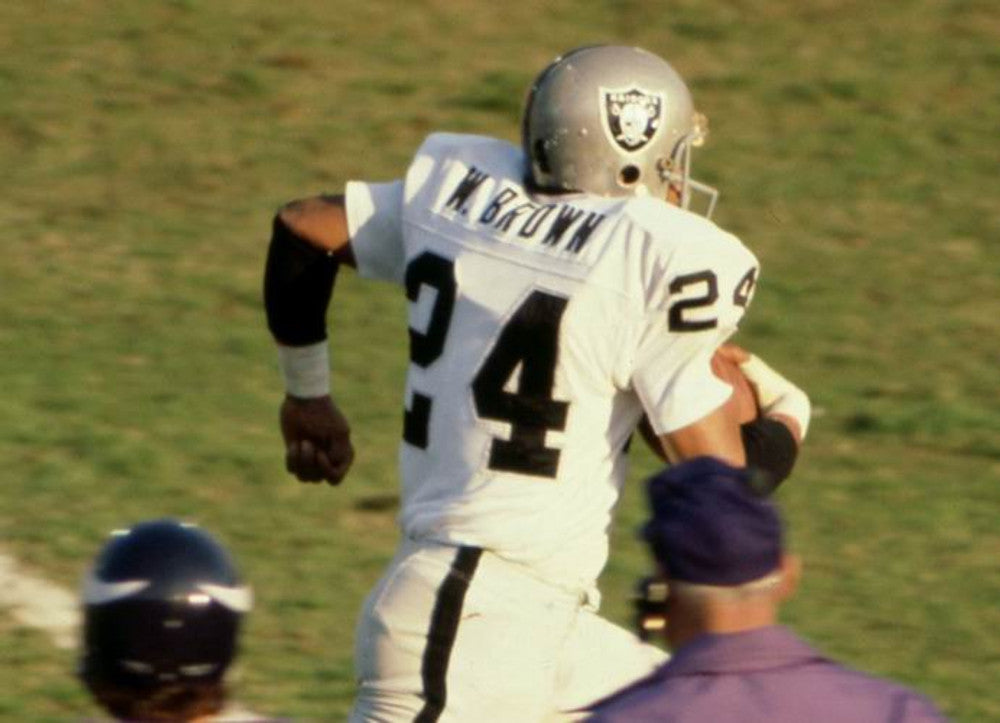 Oakland Raiders Willie NFL jersey front view