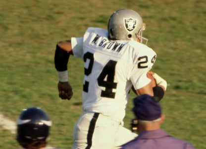 Oakland Raiders Willie NFL jersey front view