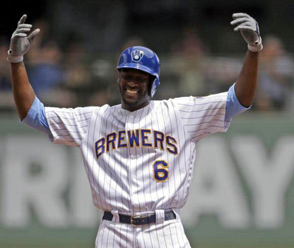 Milwaukee Brewers Lorenzo Cain MLB jersey front view