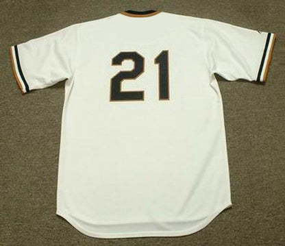 Pittsburgh Pirates Roberto Clemente MLB jersey front view