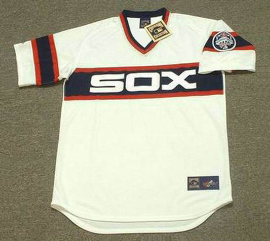 Chicago White Sox Ozzie Guillen MLB jersey front view