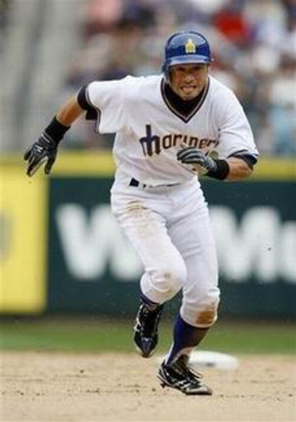 Seattle Mariners Ichiro Suzuki 1970s Cooperstown MLB jersey front view