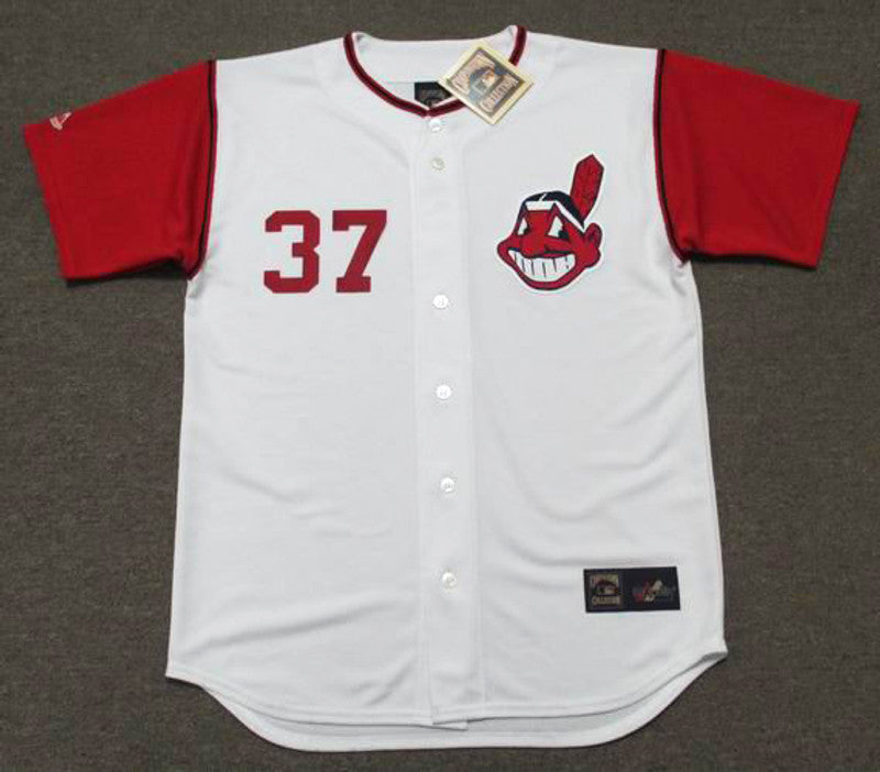 Cleveland Indians Tommy John Cooperstown MLB jersey front view