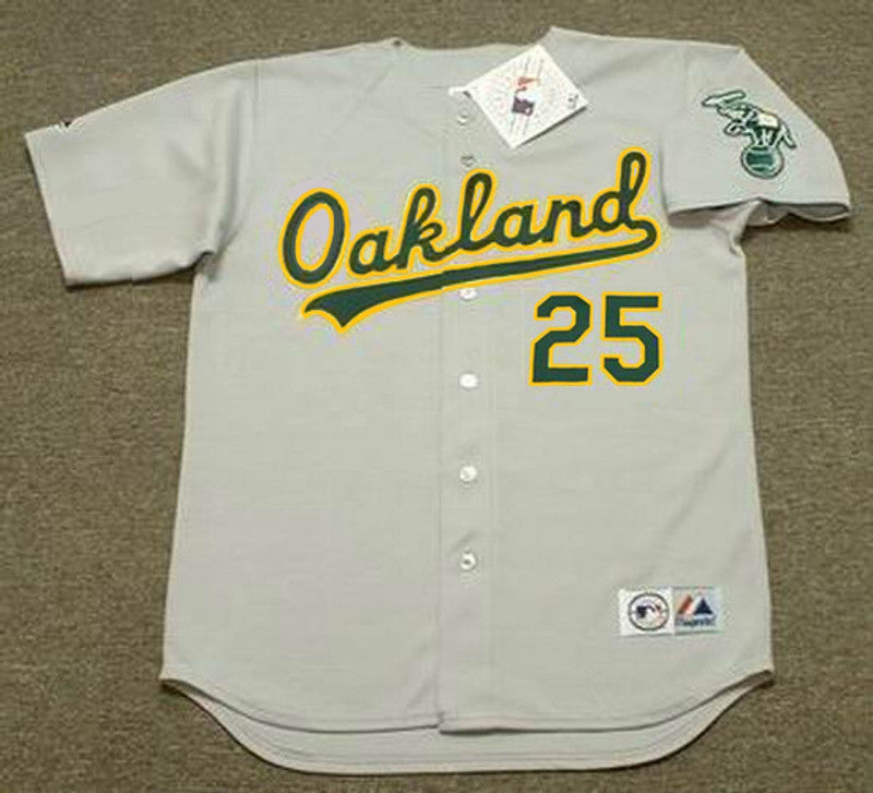 Oakland Athletics Mark Mcgwire MLB jersey front view