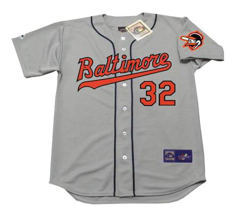 Baltimore Orioles Milt Pappas Cooperstown MLB jersey front view