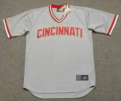 Cincinnati Reds 1970s Cooperstown MLB jersey front view
