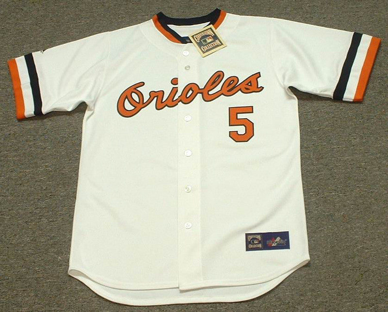 Baltimore Orioles Brooks Robinson Cooperstown MLB jersey front view