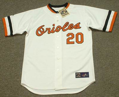 Baltimore Orioles Frank Robinson Cooperstown MLB jersey front view