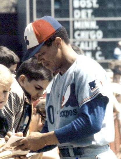 Montreal Expos Maury Wills Cooperstown MLB jersey front view